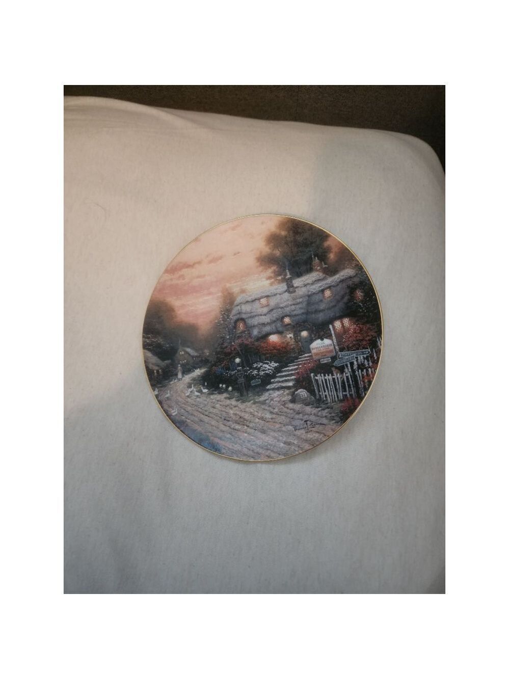 Thomas Kinkcade Olde Porterfield Tea Room Plate